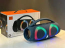 Caixa de Som BoomBox Bluetooth Portátil 100W, Impermeável, Luzes RGB Coloridas, Subwoofer Sem Fio, Estéreo 360° Surround, TWS, FM