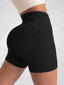 Short Yoga Feminina Cintura Alta, Modela e Levanta o Bumbum, Ajuste Justo, Cor Sólida com Textura Canelada – Short Esportivo
